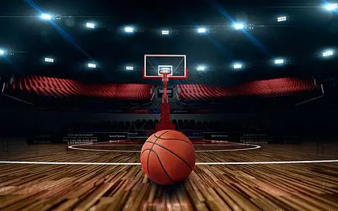 回顾NBA经典对决：萨克拉门托国王96比116圣安东尼奥马刺的惊心动魄
